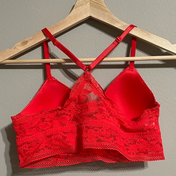 VS Wireless Bra - Picture 2 of 3